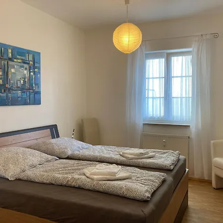 Lindenhof * Holzkirchen (Miesbach)
